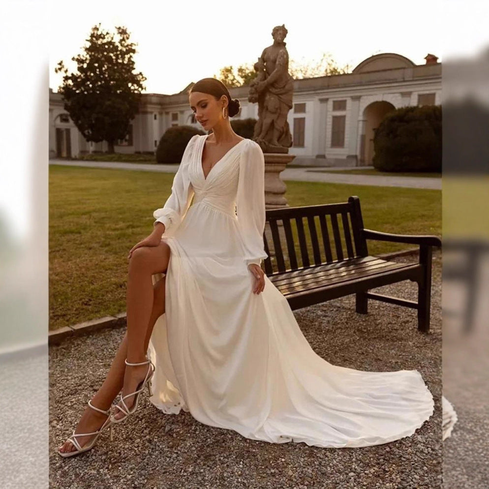 Robe en mousseline de soie et satin à manches longues en fil léger