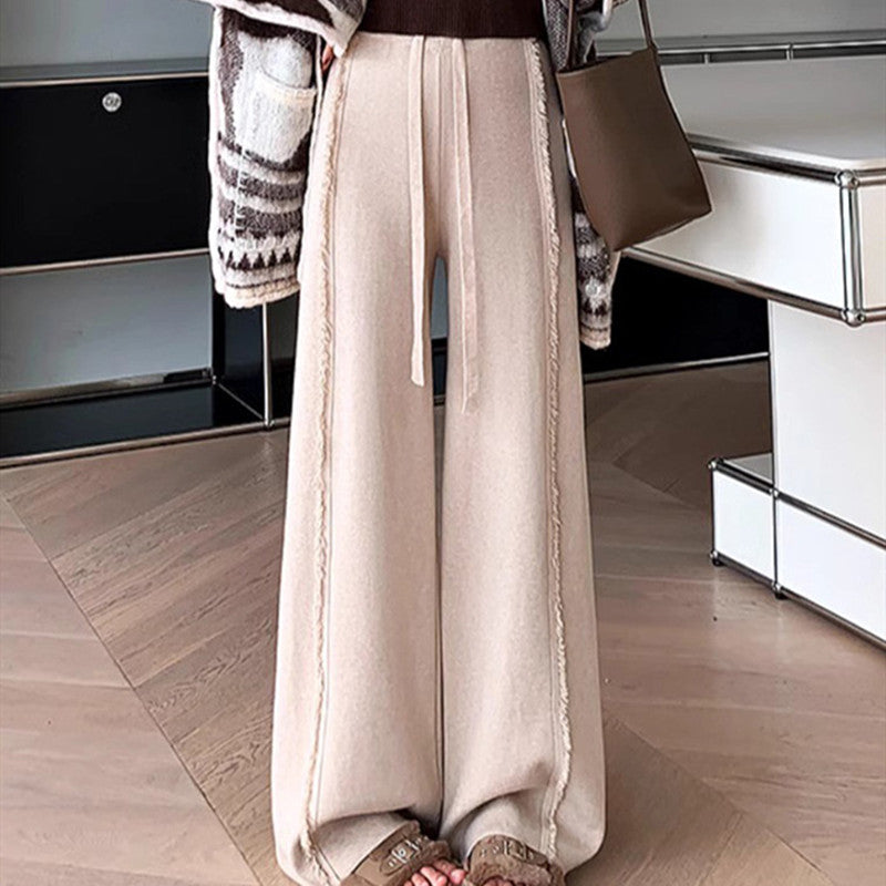 Pantalon tricoté en bavure à franges drapé