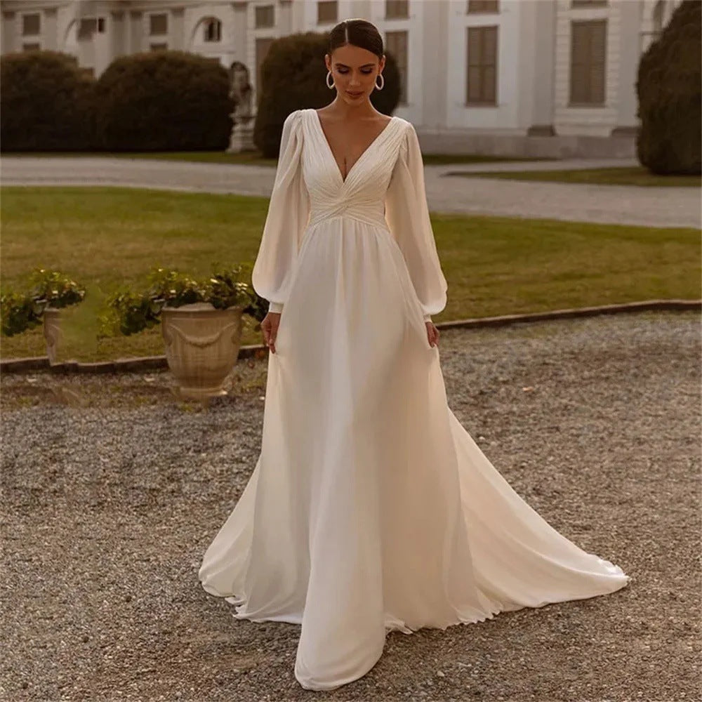 Robe en mousseline de soie et satin à manches longues en fil léger